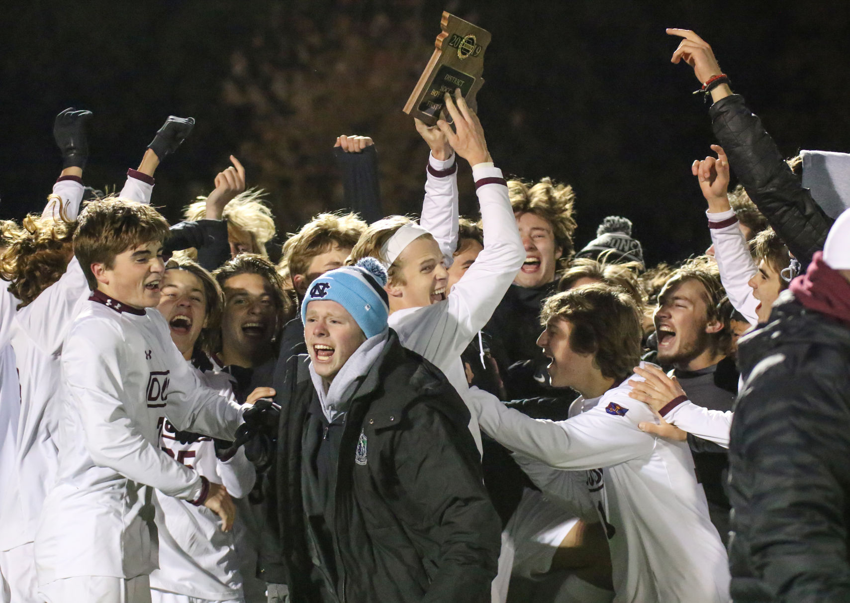 De Smet vs. Chaminade soccer